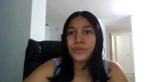Snapshot of miss_rose1 chatting on 01-11-26, 01:21 ROS online show from 01-11-26, 01:21