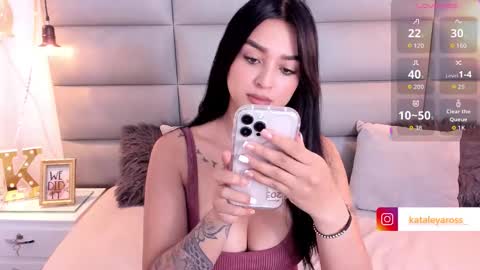 Snapshot of miss_ross_ chatting on 10-09-25, 04:10 onlyfanskataleyaross online show from 10-09-25, 04:10