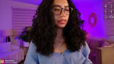 Snapshot of miss_sidney chatting on 05-01-26, 11:48 Amy Olivera online show from 05-01-26, 11:48