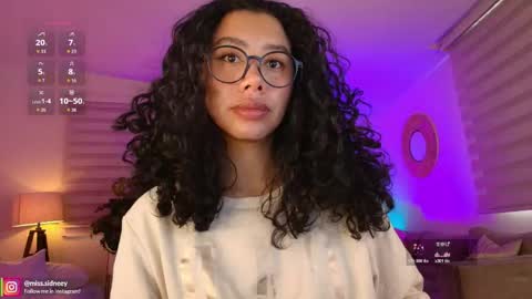 Snapshot of miss_sidney chatting on 05-12-26, 12:46 Amy Olivera online show from 05-12-26, 12:46