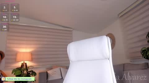 Snapshot of miss_soffy chatting on 02-04-25, 11:38 Sofia Alvarez online show from 02-04-25, 11:38