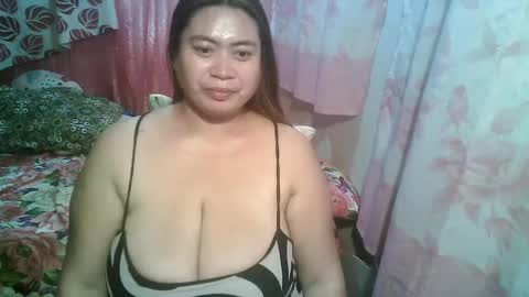 miss v0lcan0 online show from 03-11-25, 12:06