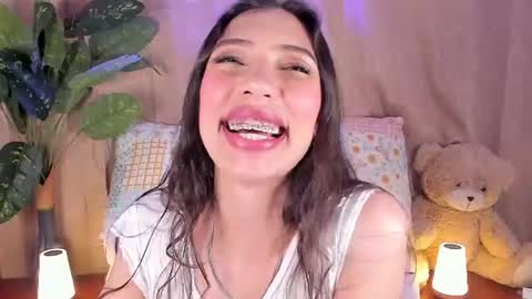 Miss Veronica online show from 07-13-26, 01:47