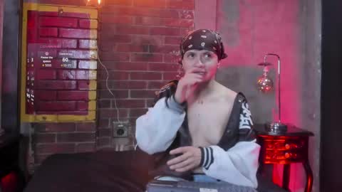 Miguel online show from 04-10-26, 08:46