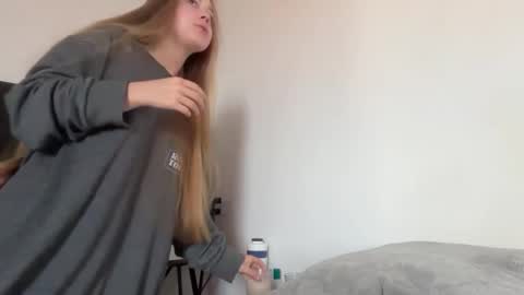 Ameliahs online show from 10-24-25, 12:56