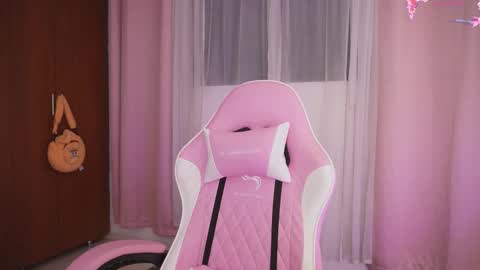 Snapshot of missara_ chatting on 12-16-25, 02:16 missara_ online show from 12-16-25, 02:16