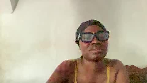 Snapshot of missbellerina chatting on 05-14-26, 08:21 Missbelle online show from 05-14-26, 08:21
