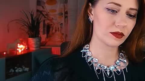 The divine Beverly online show from 02-10-26, 05:33