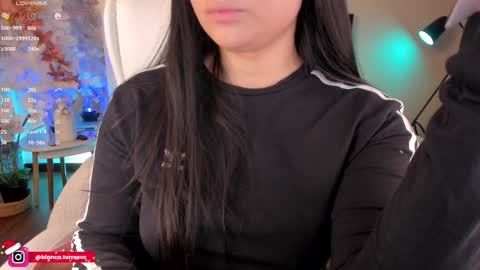 Snapshot of missbianca1 chatting on 12-21-24, 11:13 Bianca Torres online show from 12-21-24, 11:13