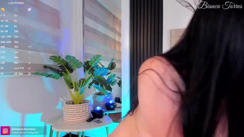Snapshot of missbianca1 chatting on 01-31-25, 05:51 Bianca Torres online show from 01-31-25, 05:51
