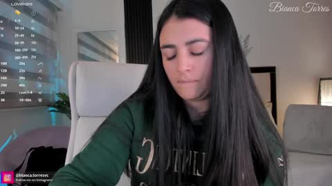 Snapshot of missbianca1 chatting on 03-05-25, 11:05 Bianca Torres online show from 03-05-25, 11:05