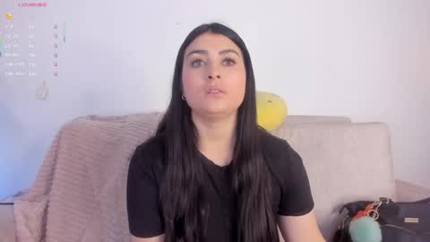 Snapshot of missbianca1 chatting on 09-17-25, 11:45 Bianca Torres online show from 09-17-25, 11:45