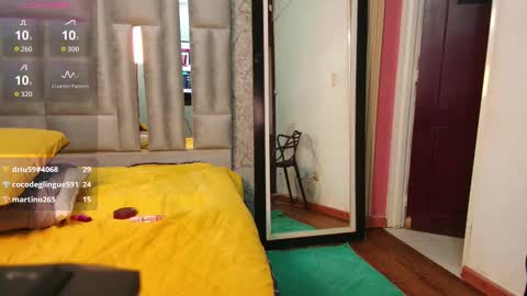 Snapshot of missbnasty_ chatting on 10-02-25, 03:35 Miss Evelyn online show from 10-02-25, 03:35