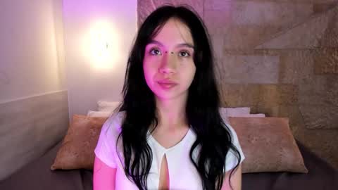 Snapshot of missbombom chatting on 10-05-25, 03:16 Miss Bombom online show from 10-05-25, 03:16