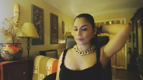 Brownie -P online show from 05-16-26, 05:48