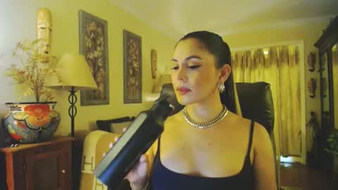 Snapshot of missbrownx chatting on 07-07-26, 08:57 Brownie -P online show from 07-07-26, 08:57