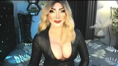 PRIESTESS CHANNEL online show from 07-12-26, 08:55