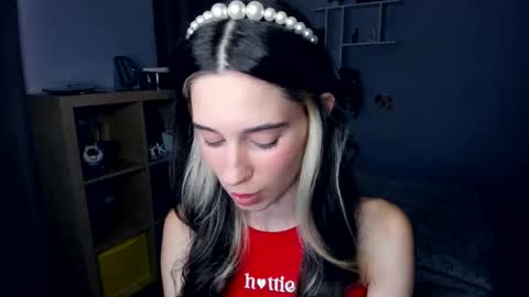 Shelley online show from 09-15-25, 07:41