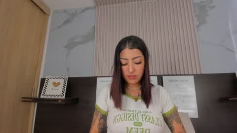 misscheelsee_as online show from 12-23-24, 07:20