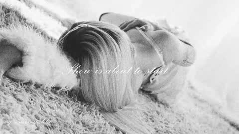 Chloe freelance model Please your thumbs up are important  online show from 09-13-25, 11:48