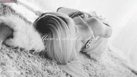 Chloe freelance model Please your thumbs up are important  online show from 12-18-25, 10:38