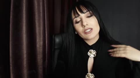 Miss online show from 12-23-24, 03:50