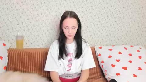 Hello dear my name Elisa online show from 06-19-26, 08:12
