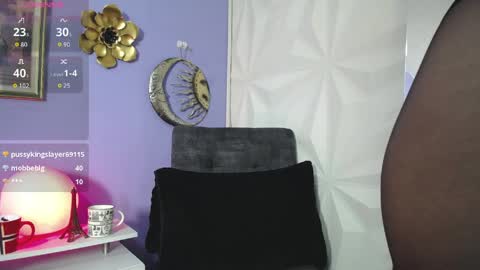 Snapshot of missellien chatting on 06-05-26, 06:52 Angela online show from 06-05-26, 06:52