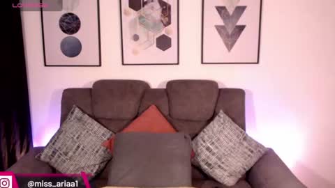Snapshot of missemilie1 chatting on 07-06-26, 03:47 Emilie Diaz online show from 07-06-26, 03:47