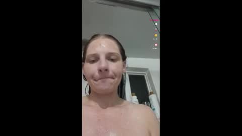 Snapshot of misshannaho chatting on 10-12-25, 09:52 misshannaho online show from 10-12-25, 09:52