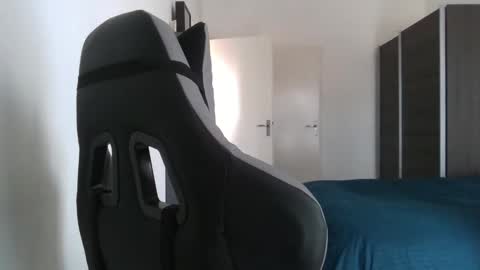 Snapshot of mission_cumpossible chatting on 02-09-25, 10:53 SperminatoR online show from 02-09-25, 10:53