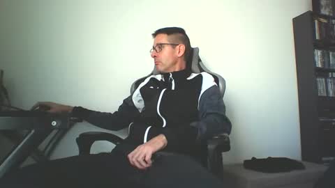 Snapshot of mission_cumpossible chatting on 09-17-25, 08:16 SperminatoR online show from 09-17-25, 08:16