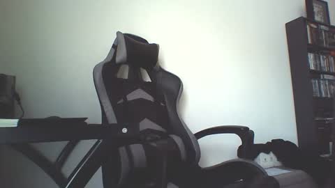 Snapshot of mission_cumpossible chatting on 10-05-25, 01:20 SperminatoR online show from 10-05-25, 01:20