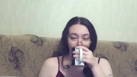 missis mona online show from 10-15-25, 08:42