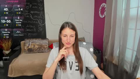 Sofia online show from 04-25-26, 12:30