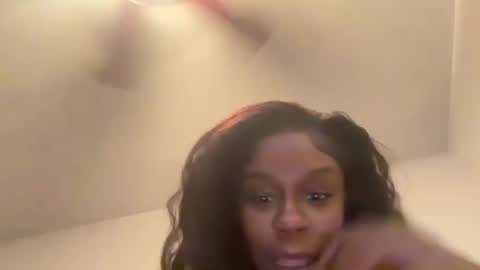 Snapshot of missjuicyfee chatting on 07-03-26, 06:42 missjuicyfee online show from 07-03-26, 06:42