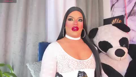 Snapshot of misskassandraa_ chatting on 06-23-26, 12:19 kassandra lazcano online show from 06-23-26, 12:19