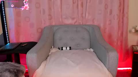   online show from 11-30-25, 08:13