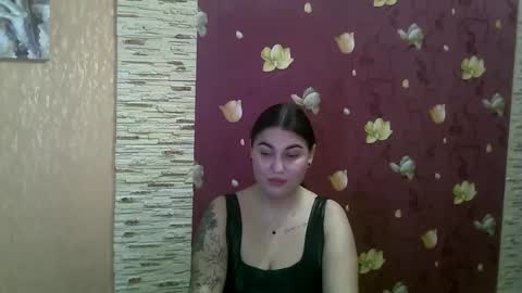 Lisa online show from 01-06-25, 04:55