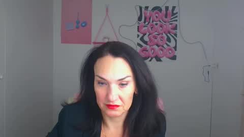 Christina online show from 04-24-26, 11:23