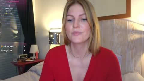 Misslucci online show from 01-12-26, 04:01