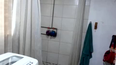 Snapshot of missmeandre chatting on 12-22-24, 11:00 4bdn couple online show from 12-22-24, 11:00