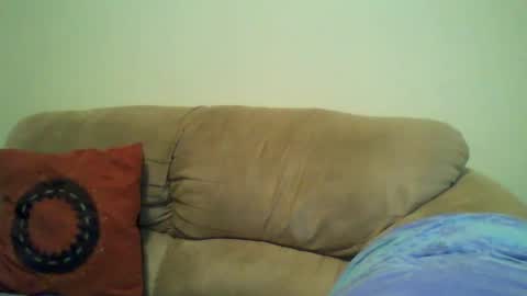 Snapshot of missmeandre chatting on 02-25-25, 07:25 4bdn couple online show from 02-25-25, 07:25