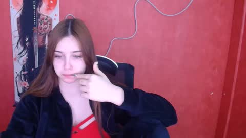 Mia online show from 01-14-26, 12:22