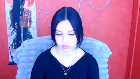 Mia online show from 03-06-26, 12:12