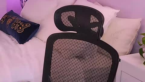 Snapshot of missmina chatting on 01-07-26, 12:24 Mina online show from 01-07-26, 12:24