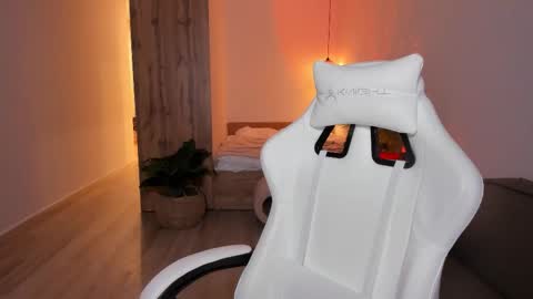 Miss Molly -  online show from 02-27-26, 03:06