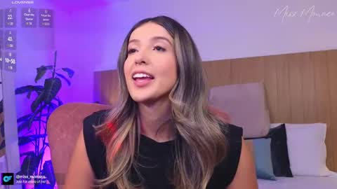 Snapshot of missmonaco chatting on 02-20-25, 11:10 Emma Rivera online show from 02-20-25, 11:10