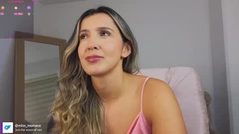 Snapshot of missmonaco chatting on 10-30-25, 12:34 Emma Rivera online show from 10-30-25, 12:34