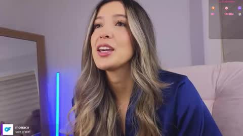 Snapshot of missmonaco chatting on 11-30-25, 01:42 Emma Rivera online show from 11-30-25, 01:42